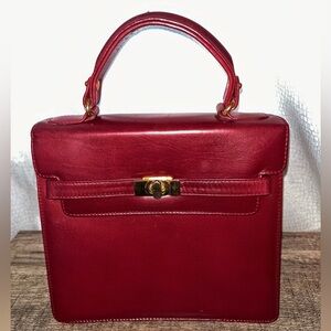 Vintage Aries made in Mexico leather bag